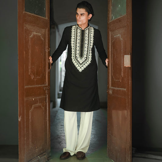 Noir Heritage Embroidered Kurta