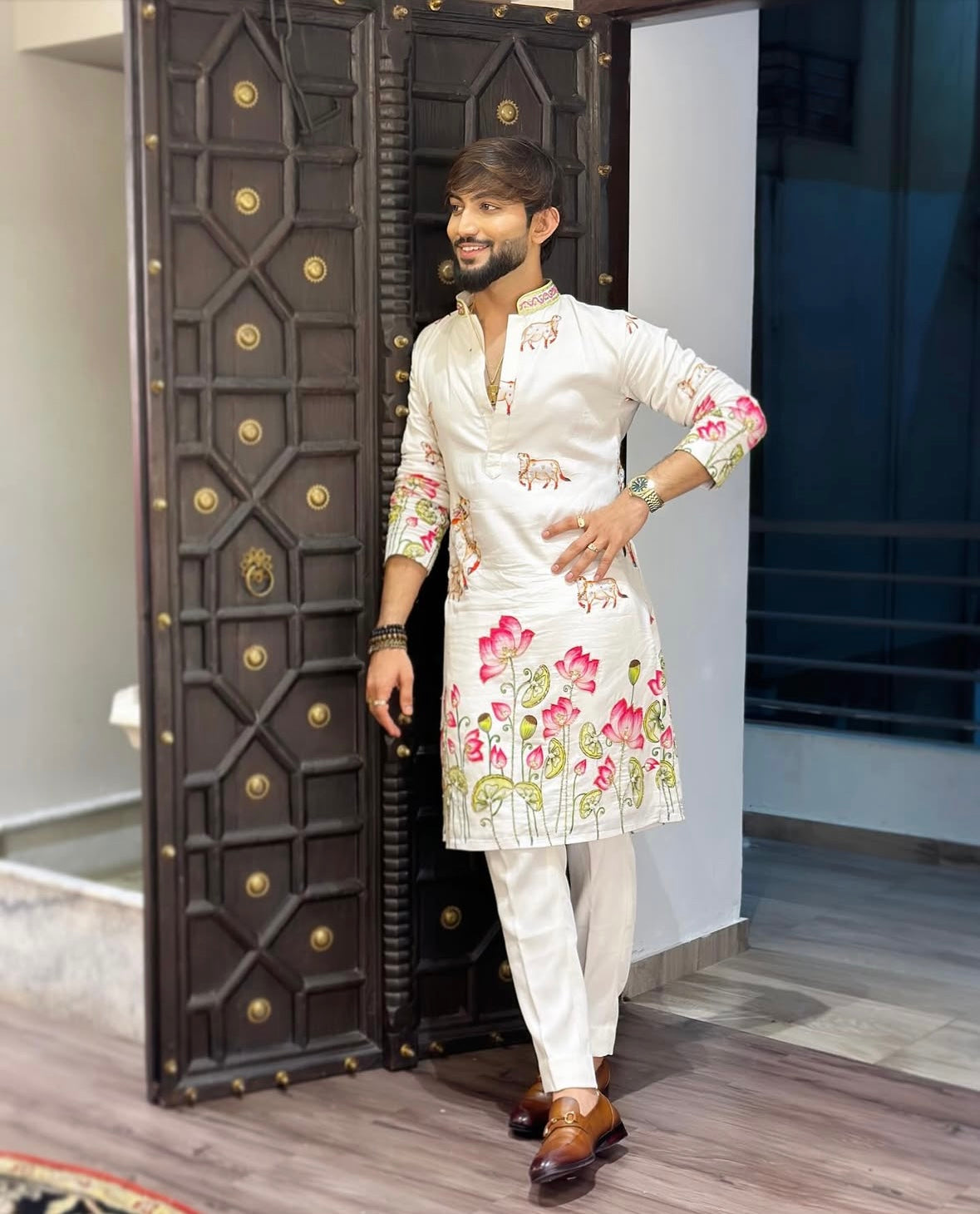 White Pichwai Cow Kurta