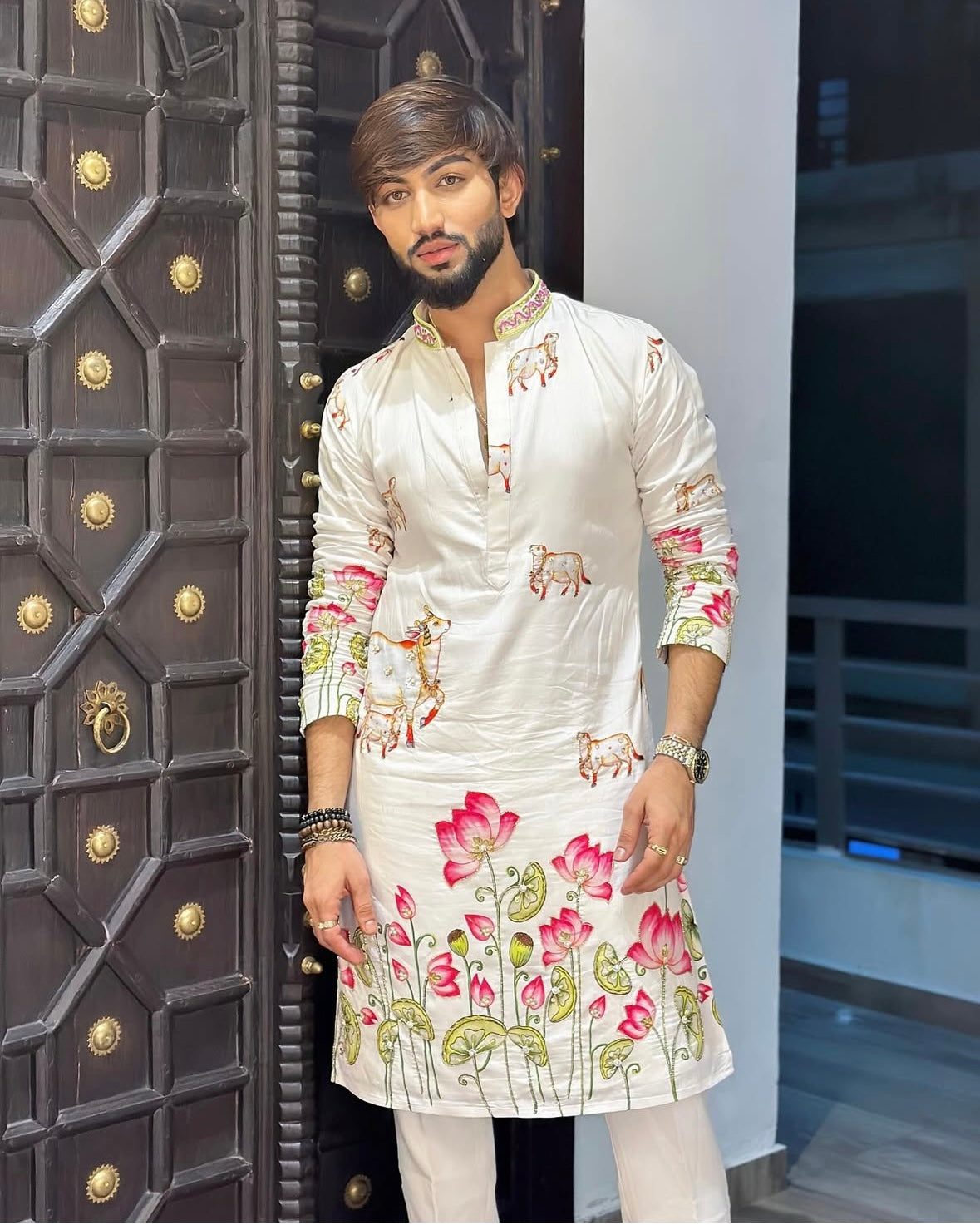 White Pichwai Cow Kurta