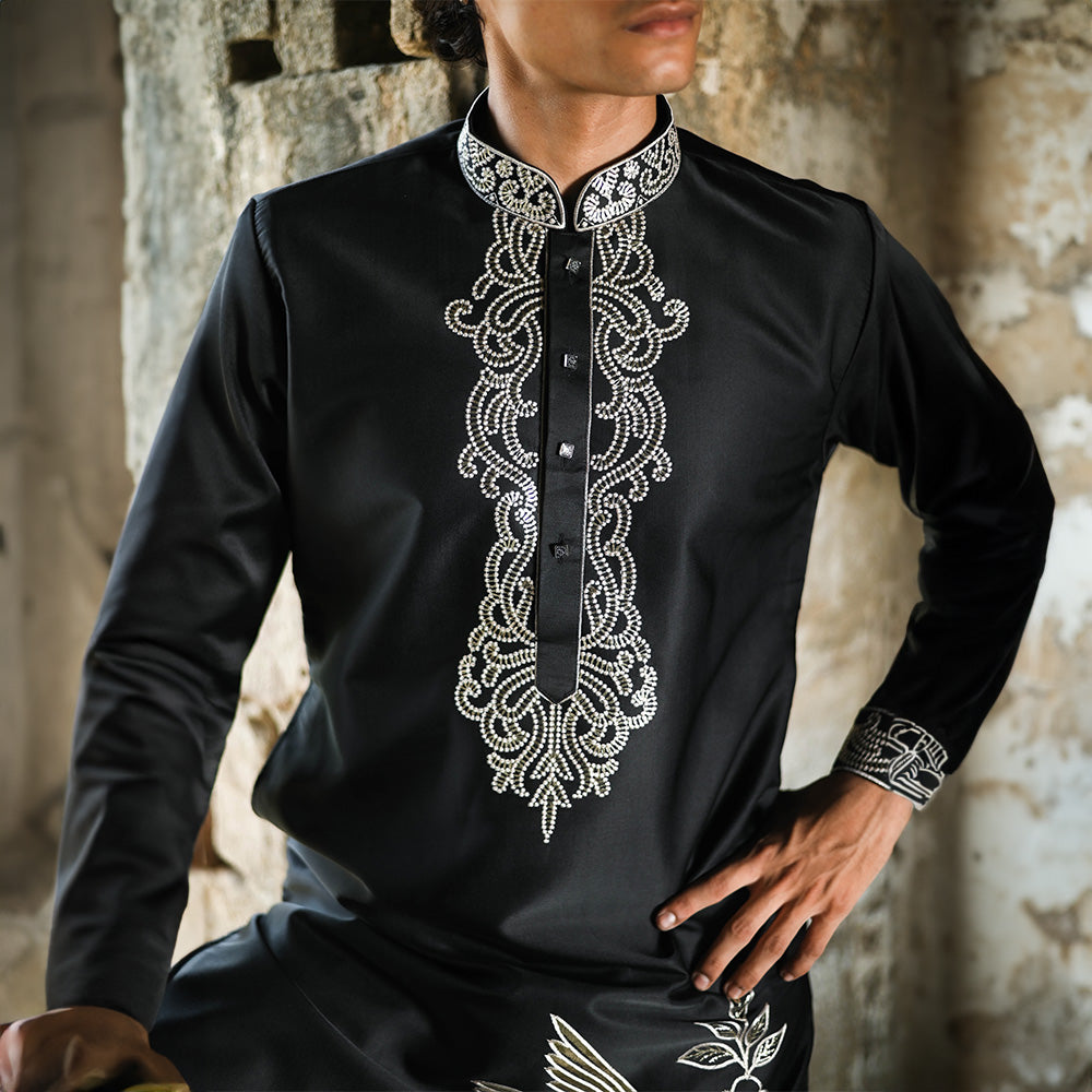 Noir Crane Embroidered Kurta