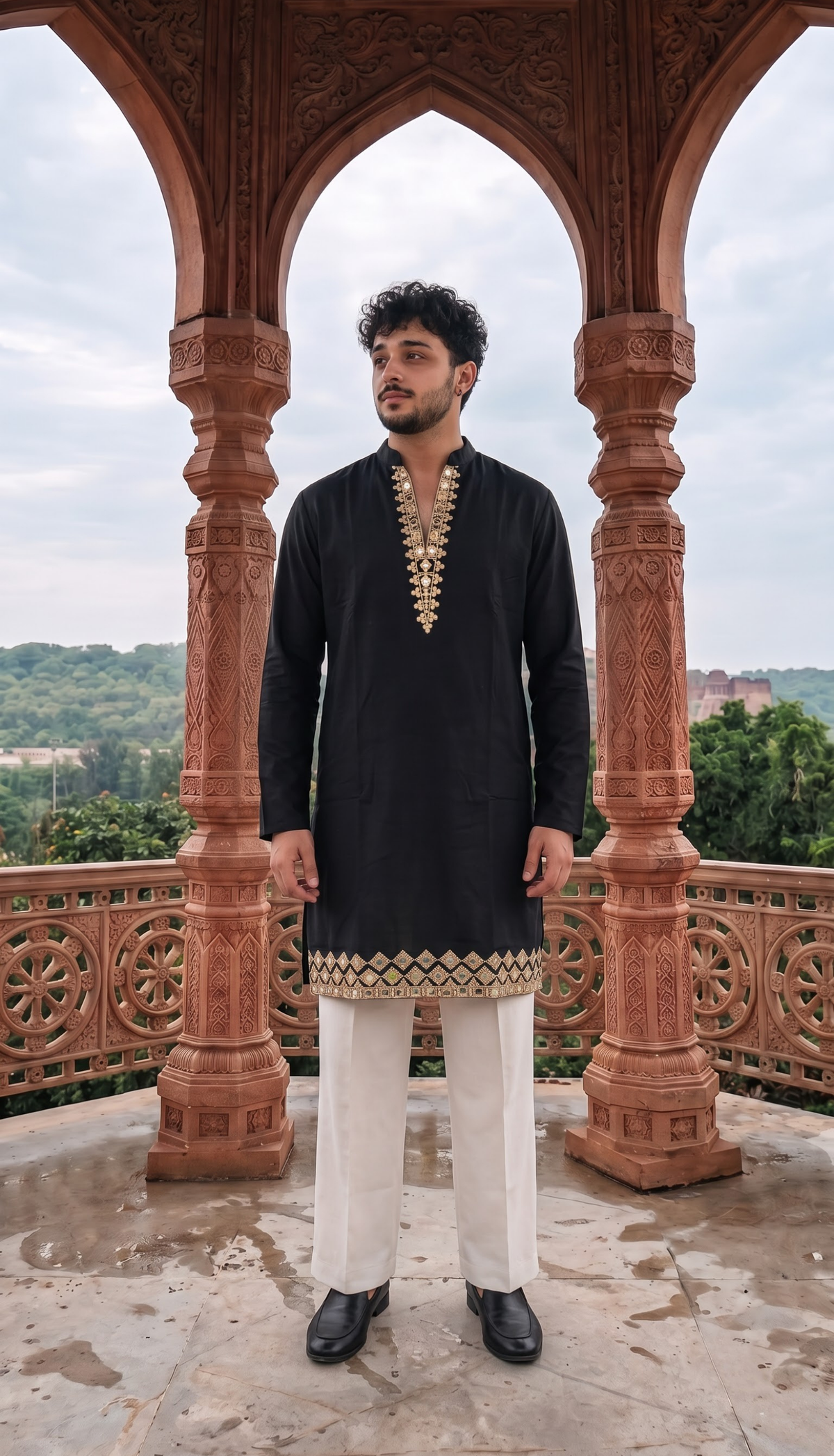 Black Embroidered Kurta