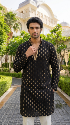 Black & Gold Printed Chain Kurta