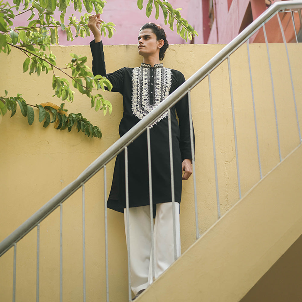 Noir Heritage Embroidered Kurta