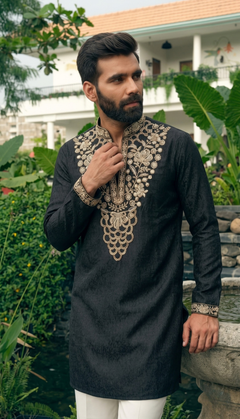 Black Floral Neckline Kurta