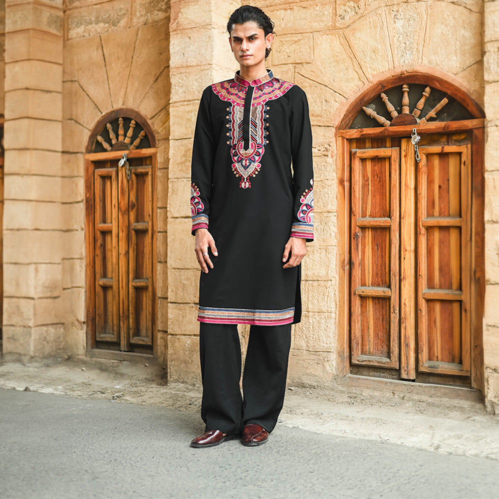 Noir Royal Embroidered Kurta