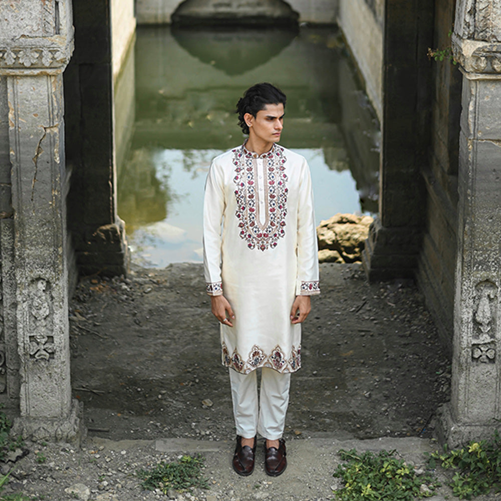 Ivory Royal Crest Kurta