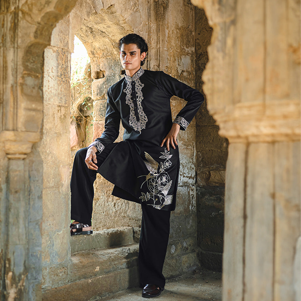 Noir Crane Embroidered Kurta